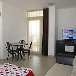 Cote D'azure Lejlighedshotel Nessebar