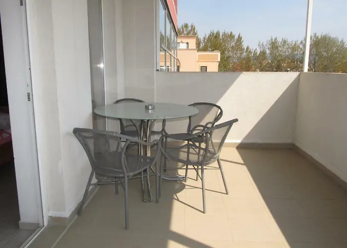 Cote D'azure شقة فندقية